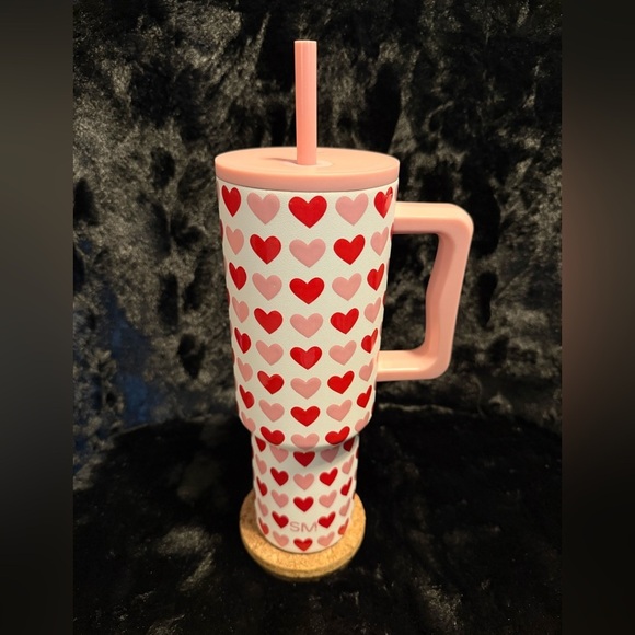 Simple Modern Limited Valentines Day White With Pink/Red Heart 40oz Trek Tumbler - Picture 2 of 9